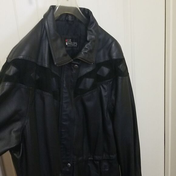 Liz Phillips Vintage %100 Leather Jacket Women's size XL - Picture 3 of 7